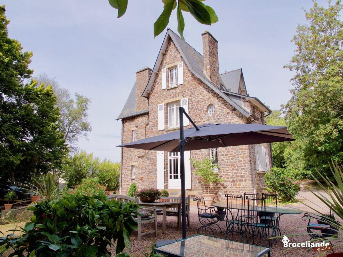 La Maison Rouge Broceliande Montauban-de-Bretagne エクステリア 写真