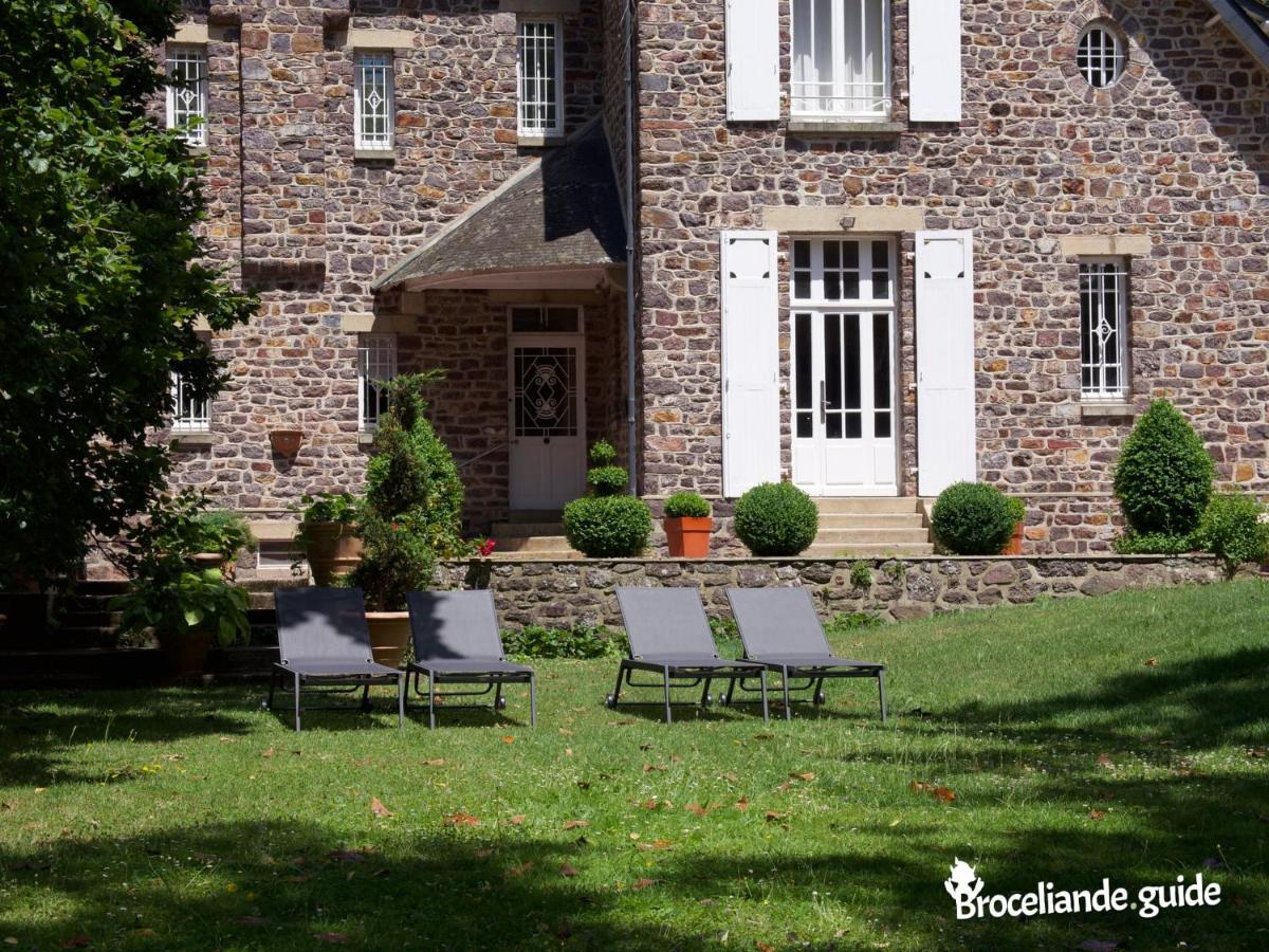 La Maison Rouge Broceliande Montauban-de-Bretagne エクステリア 写真